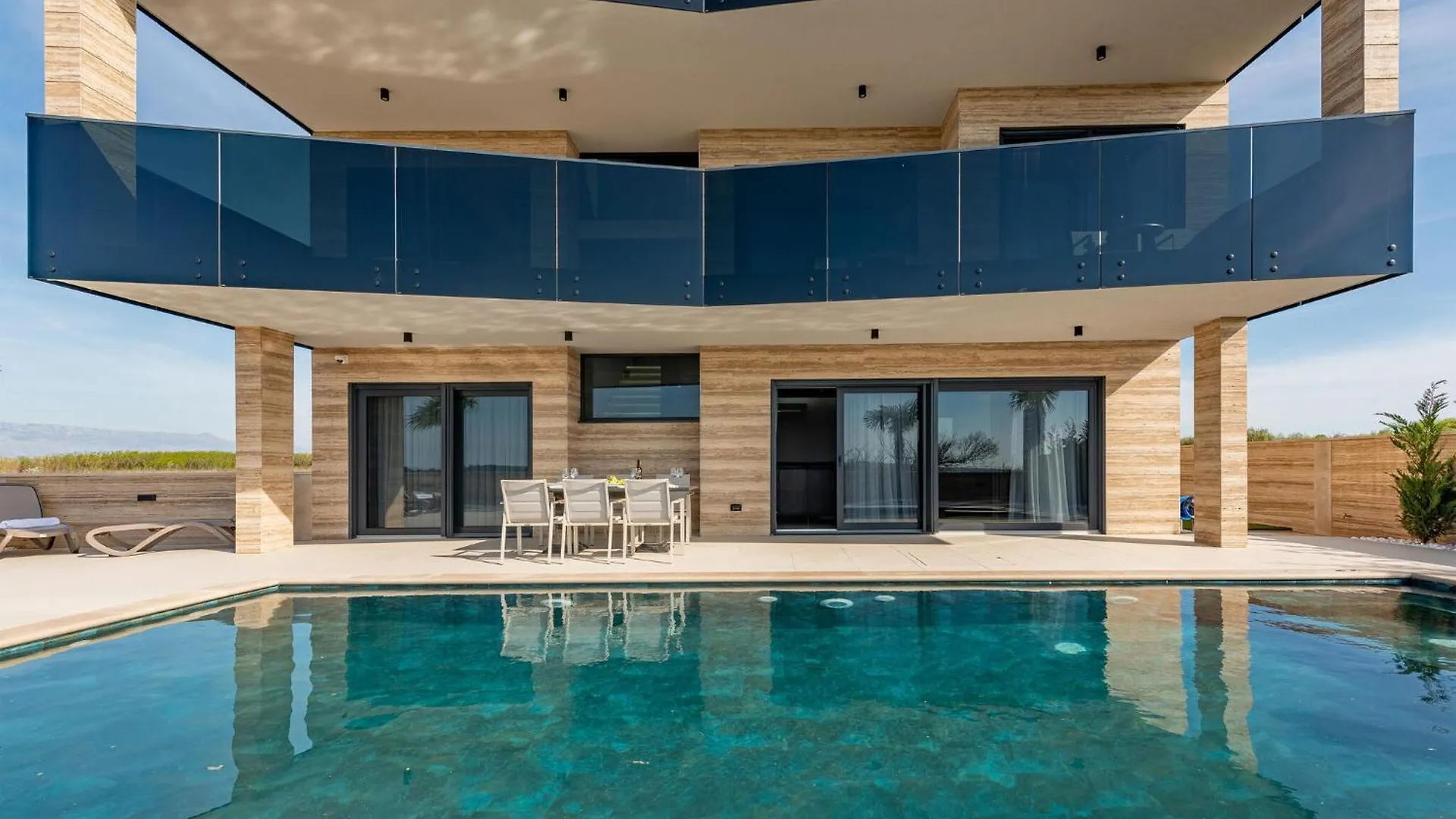 Cozy Home In Privlaka With Heated Swimming Pool 0*, Privlaka (Zadar)